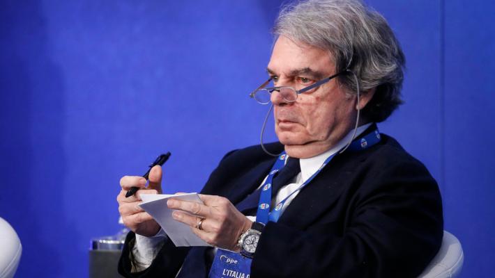 Ok al contratto degli statali, in arrivo aumenti e arretrati
