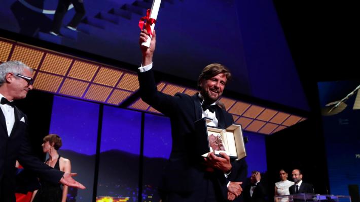 Cannes, Pama d'oro a "Triangle of sadness" di Östlund che fa il bis  del 2017 .  Premio della Giuria all'"italiano" "Le otto montagne" - Tutti i premi