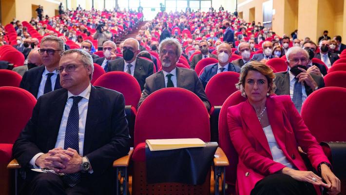 I commenti Cantieri, ambiente e riforme i temi più «caldi»