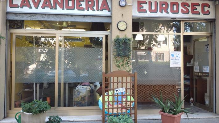 Dove finiranno i negozi artigianali?