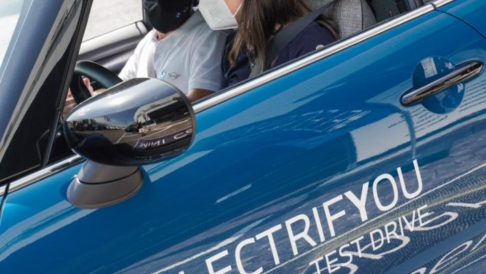 Bmw e Mini, test drive "elettrici" a parma il 15 e 16 giugno