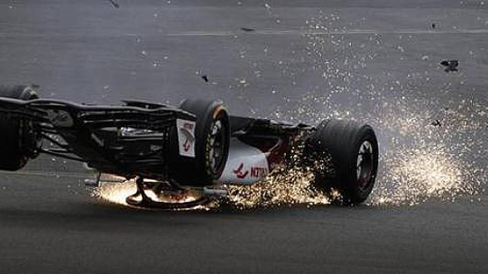 Gran premio Gran Bretagna: incidente in partenza