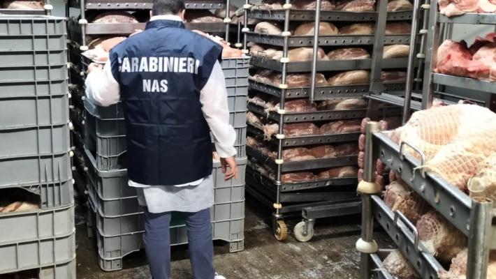 Carabinieri Nas Parma: sicurezza alimentare. Sequestrati oltre 400 kg di prodotti alimentari non conformi. sanzionate due attività