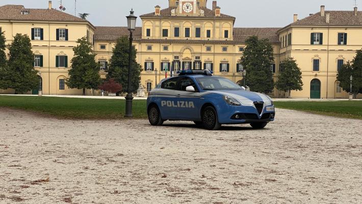 Polizia di Stato: le Volanti intervengono contro un ventiquattrenne in zona Oltretorrente