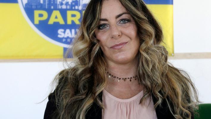 Sì a via Oriana Fallaci, no a parco Tommasini