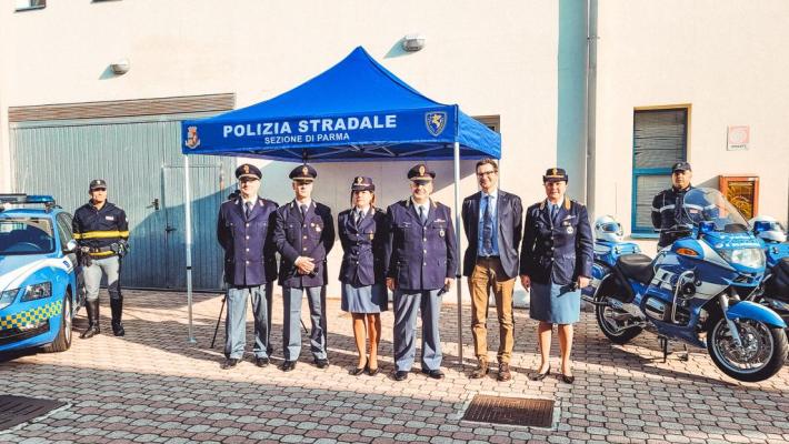 Il sindaco in visita alla polizia stradale