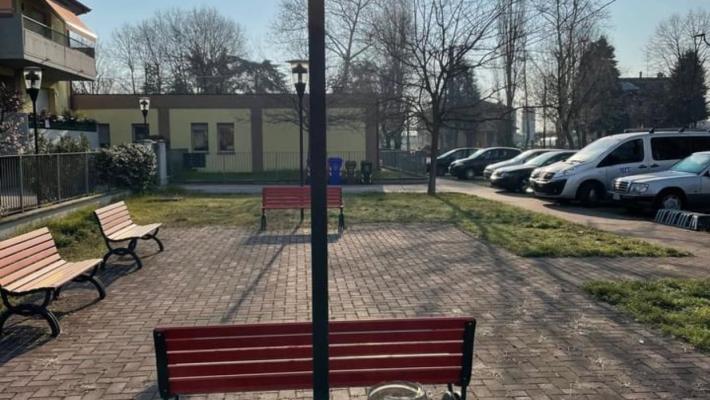 Coniglietto al parco ucciso da un grosso  cane