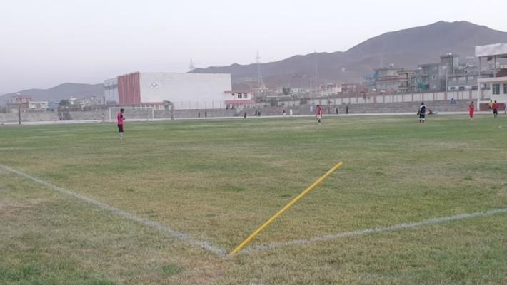 In Afghanistan, tornano le punizioni in pubblico: 12 persone frustate allo stadio per furto e adulterio 
