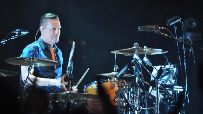 U2 senza batterista nel 2023, Larry Mullen: "Devo farmi operare"
