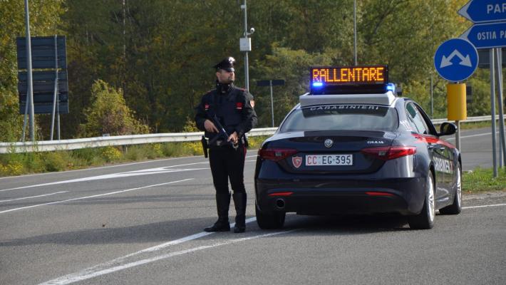 Controlli dei Carabinieri della Compagnia d Borgo Val di Taro