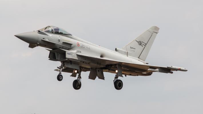 Trapani, disperso un caccia Eurofighter italiano: si cerca disperatamente il pilota