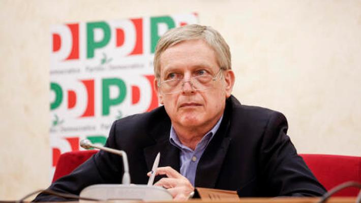 L'annuncio di Cuperlo: "Mi candido alla segreteria del Pd"