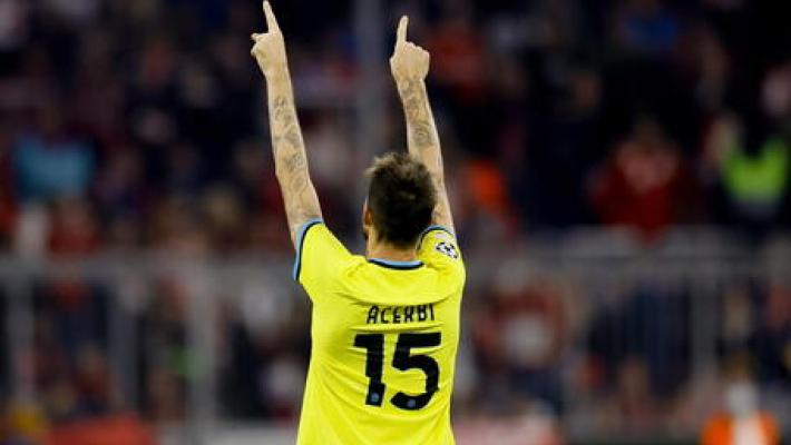 Bimbo picchiato, calciatore Inter lo invita a San Siro