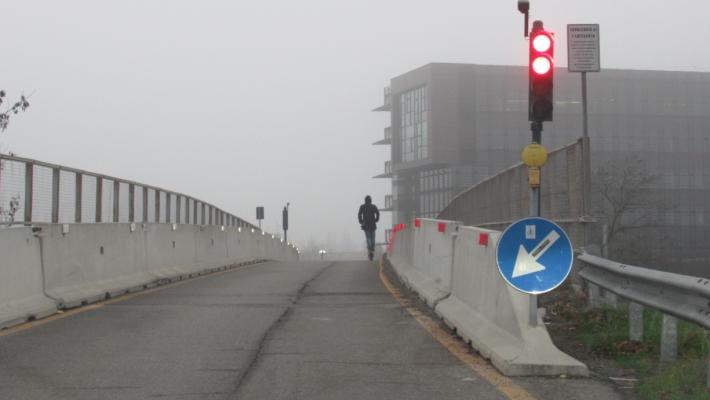 E il monopattino elettrico &laquo;se ne frega&raquo; del semaforo rosso