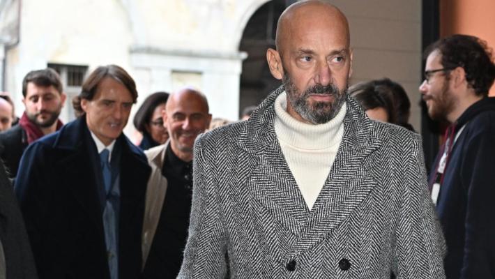 A Londra i funerali di Gianluca Vialli, lutto cittadino a Cremona