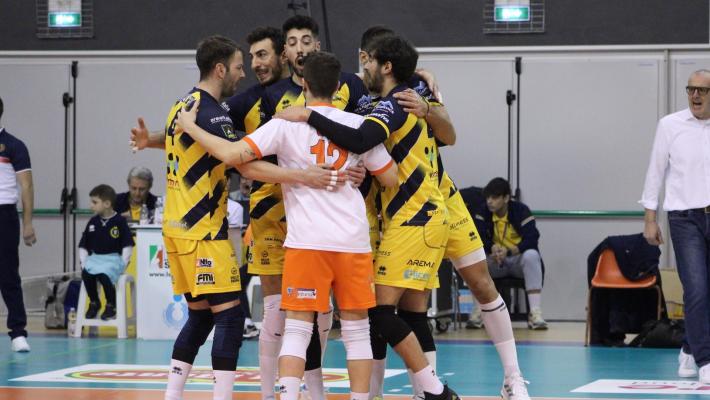 Serie A3 volley: la WiMore inanella la terza vittoria consecutiva a spese del Macerata