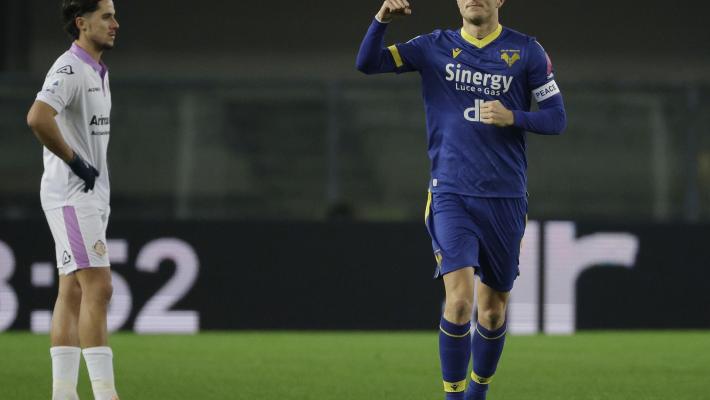 Serie A, in casa il Verona non fallisce lo scontro salvezza: 2-0 alla Cremonese