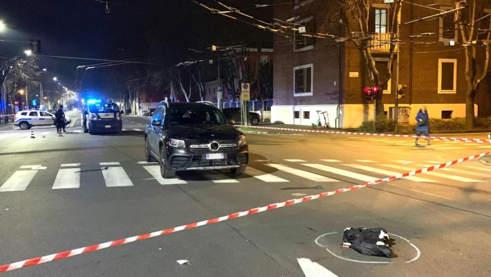 Modena, è morta la ragazza  di 17 anni investita da un calciatore alla guida di un Suv sulle strisce pedonali