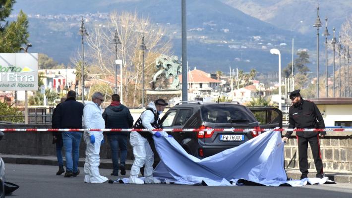 Catania, ergastolano in permesso premio uccide due donne e si suicida. Era il fratello di un boss mafioso