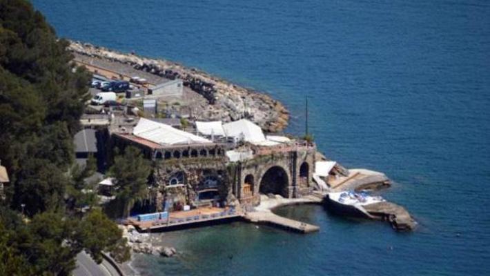 Addio a Lello Liguori, tra gossip e vip il re delle notti milanesi, il papà del Covo di Nord-Est