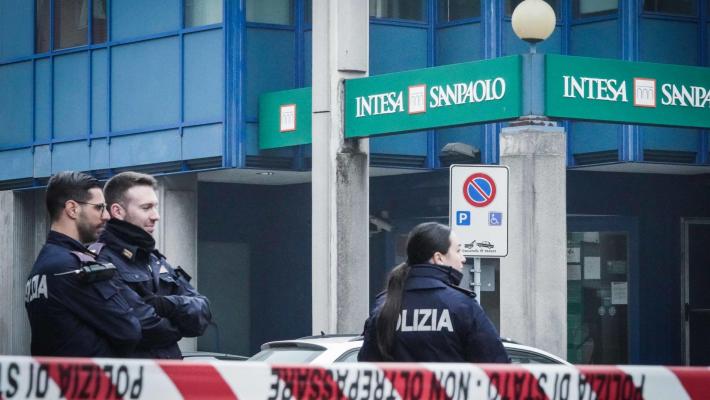 Falso allarme bomba, evacuato il tribunale