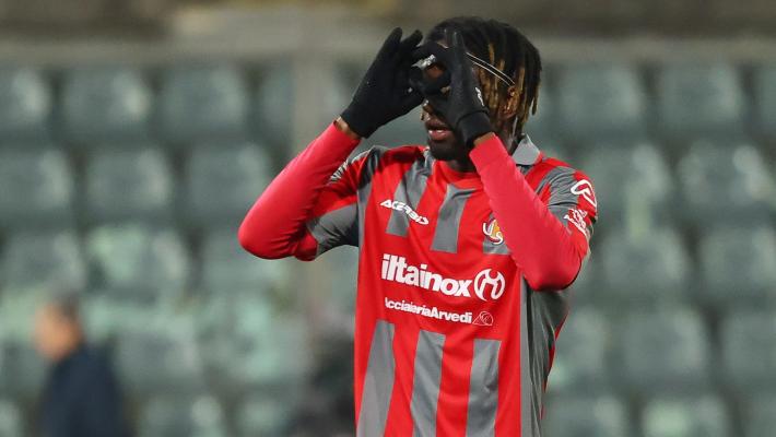 Serie A: la Cremonese conquista la prima vittoria in campionato. A spese della Roma (2-1)