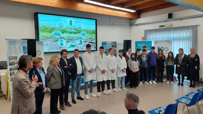 I consorzi di bonifica fanno lezione di cambiamenti climatici agli istituti agrari e alberghieri dell'Emilia Romagna