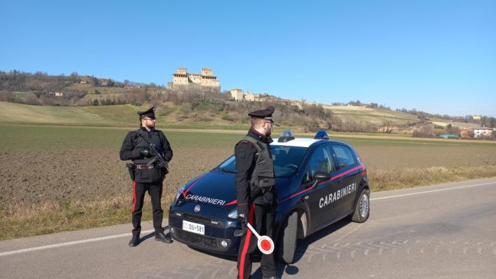 Litiga con un barista e poi appicca un incendio nel retro del locale
