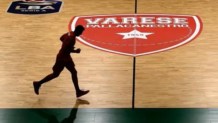 Serie A: 16 punti penalizzazione per il Varese per frode sportiva