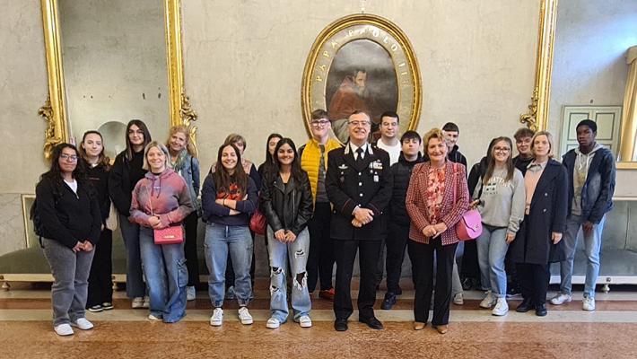 Le classi dell'Itis "Galileo Galilei" di San Secondo al Palazzo Ducale