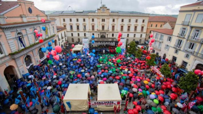 Inizia la fase di mobilitazione unitaria per una nuova stagione del Lavoro e dei diritti: da Parma CGIL, CISL e UIL saranno presenti sabato 6 maggio a Bologna