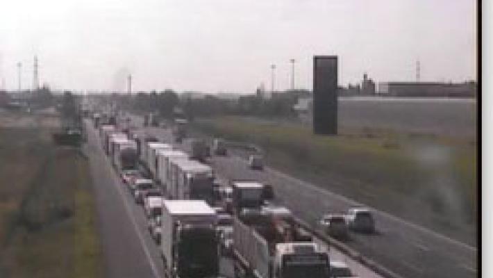 Inizia Sps, traffico intenso e coda in uscita al casello di Parma