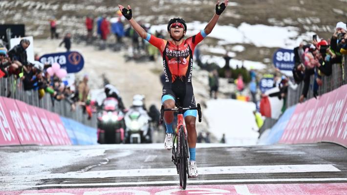 Giro d'Italia: Buitrago trionfa sulle Tre cime di Lavaredo. Thomas resta in rosa