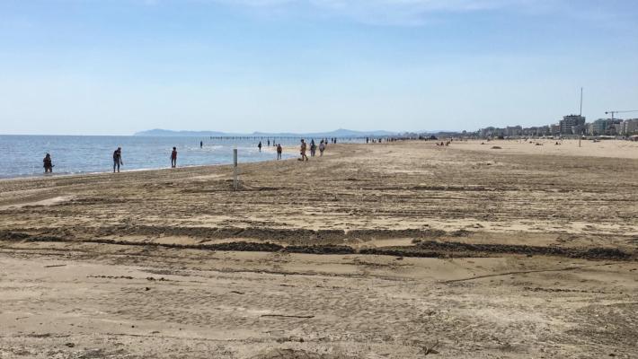 Rimini, studentessa spagnola 17enne denuncia di essere stata stuprata in spiaggia