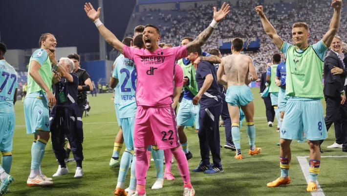 Serie A: Il Verona batte lo Spezia nello spareggio (3-1) e lo condanna alla serie B