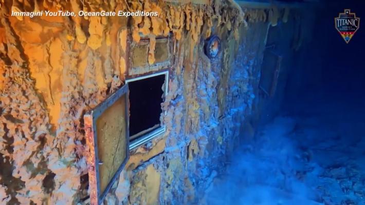 C'è anche un miliardario inglese a bordo del batiscafo disperso durante una visita al relitto del Titanic