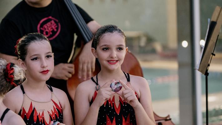 Notte azzurra: lo Sport center dona l'incasso della serata all'Amnic e alla Polisportiva Gioco Parma