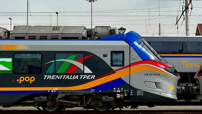 Treni, quattro nuove corse la domenica sulla Parma-La Spezia