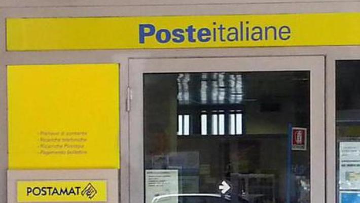 Sottrae 600mila euro ai correntisti, arrestata direttrice Poste