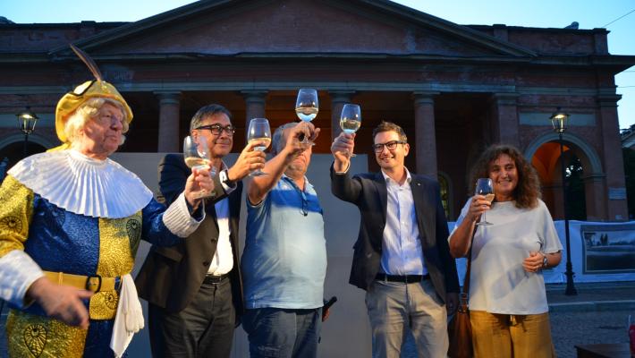 Pedonalizzazione di piazzale Barbieri: festa con Dsèvod e Famija Pramzana