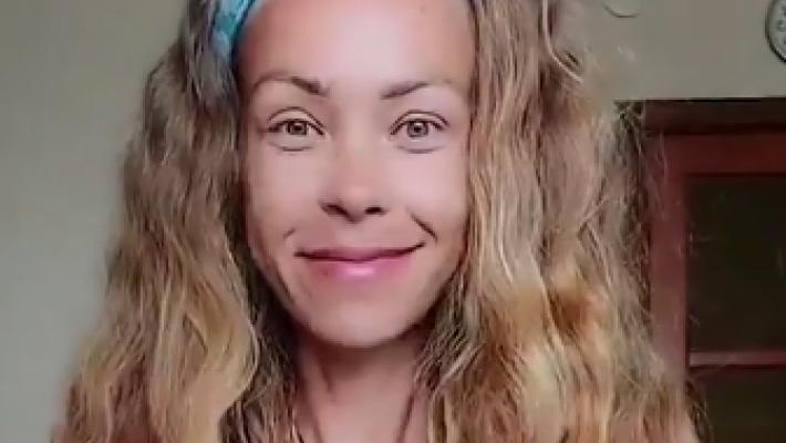 Dieta estrema: morta Zhanna D'Art, la nota influencer russa vegana e crudista