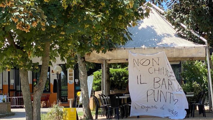 Chiuso il bar del Punto Blu