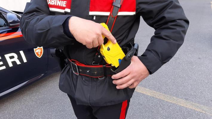 Fermato col taser, il sindacato dei carabinieri: "Bravi i colleghi di Parma"