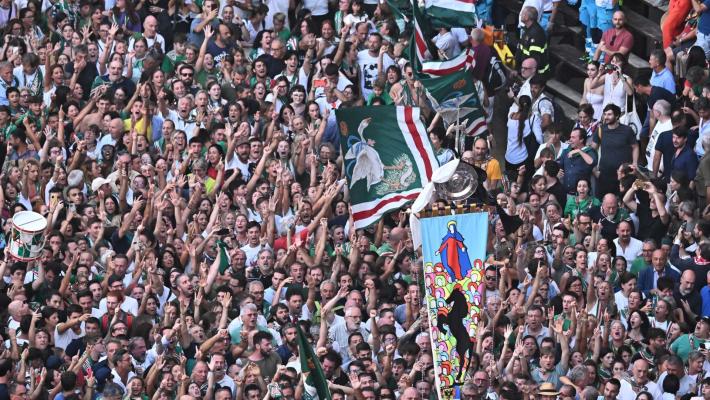 Palio di Siena, vince la contrada del Valdimontone