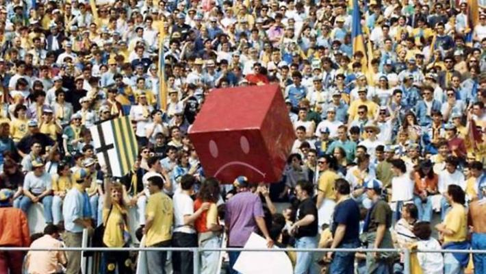 Parma-Reggiana, oltre un secolo di derby: gioie, dolori, campioni e lacrimogeni