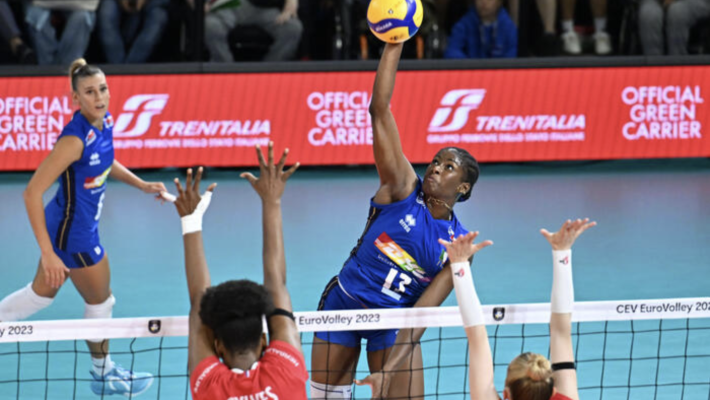 Europei di volley femminile, l'Italia batte la Francia (3 set a zero) e vola in semifinale
