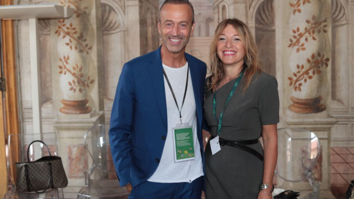 Il Consorzio del Parmigiano Reggiano aderisce al progetto "Salviamo i Prati Stabili" di Slowfood