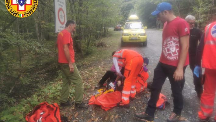 Una parmigiana 45enne si infortuna nel territorio di Albareto. Si attiva  il Soccorso alpino. Un altro intervento a Pratospilla per un malore