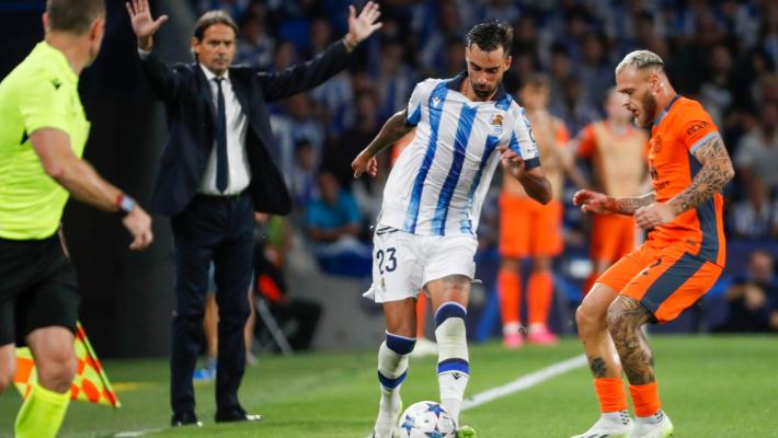 Champions: L'Inter agguanta il pareggio al 90'  contro la Real Sociedad (1-1). Il Napoli batte il Braga grazie a un autogol (2-1)