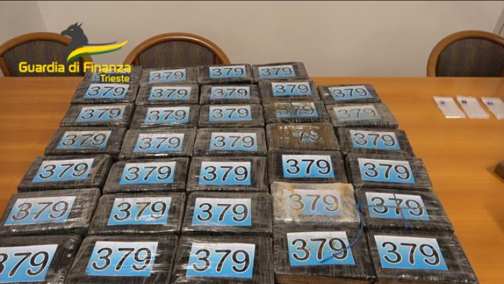  Sequestrati 700 chili cocaina, 21 arresti